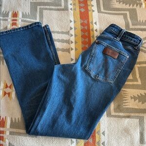 Wrangler retro high rise boot cut 31x34